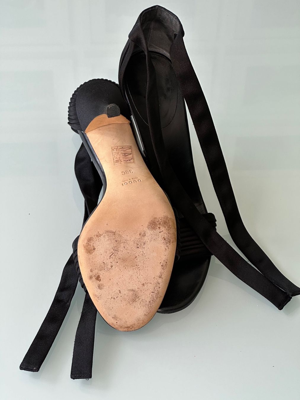 Gucci Scarpe da donna: Gucci Pumps - silk 38 – Usato da Zufikon venduto da Modestil365 7
