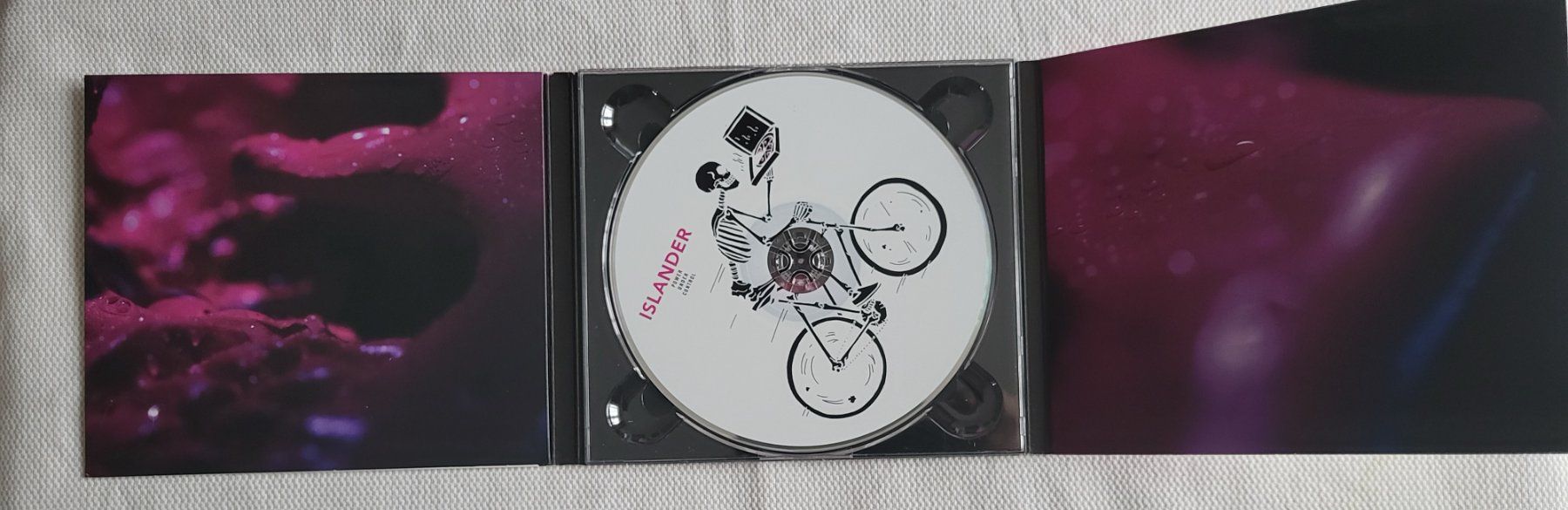 CD: Islander – Usato da Villars-sur-glane venduto da Epsilonhike 2