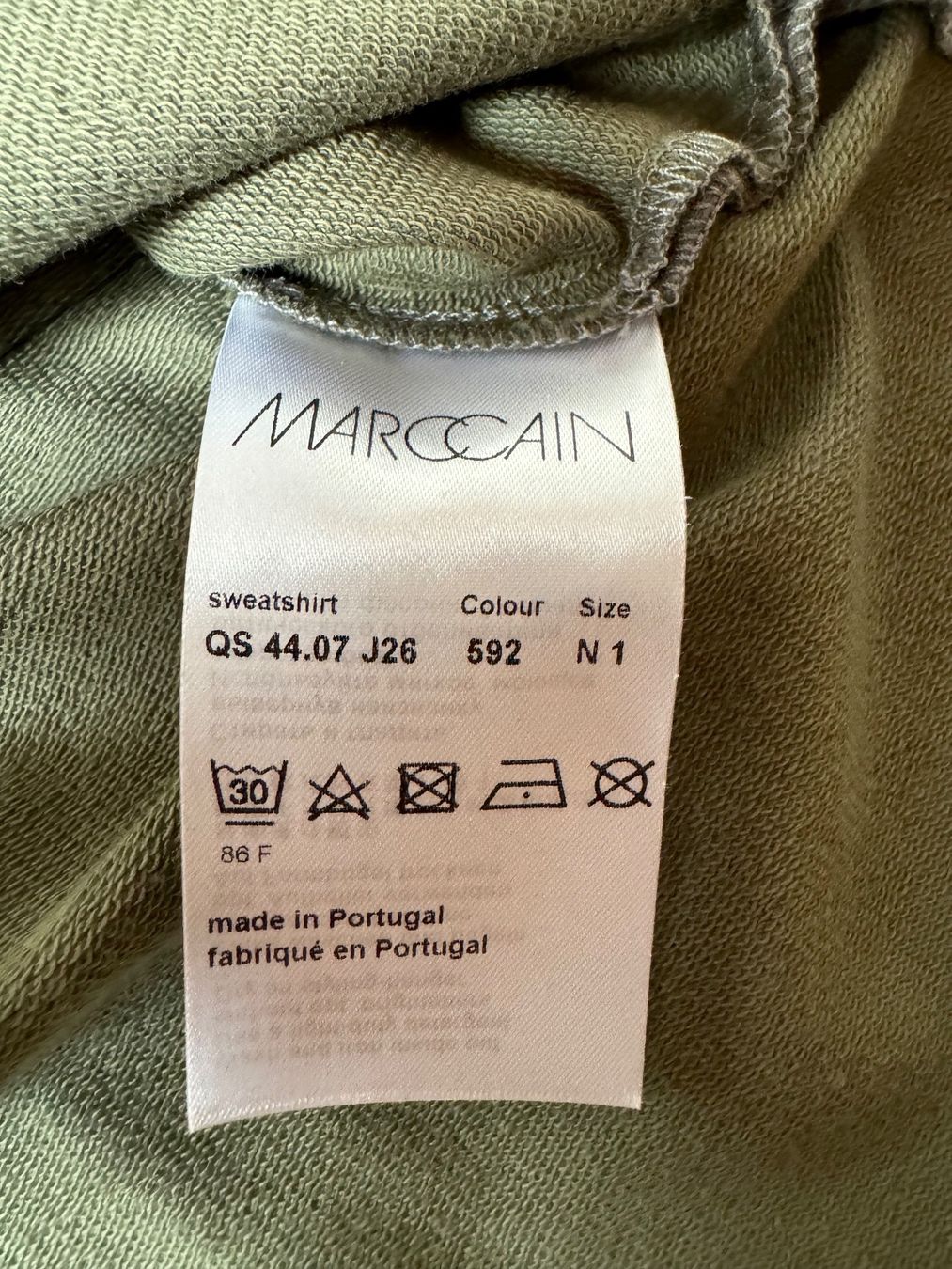 Marc Cain T-shirt: shirt marc cain – Nuovo (secondo la descrizione) da gurzelen venduto da malu04 8