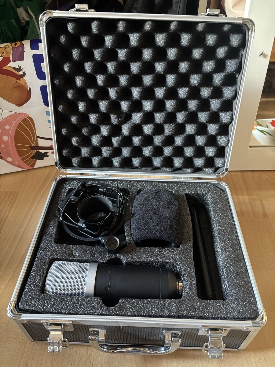 Trust Mikrofone: microphone de studio USB Trust GXT 252 Emita rangé – Neu und originalverpackt aus Sonceboz-Sombeval von Luna_p1414