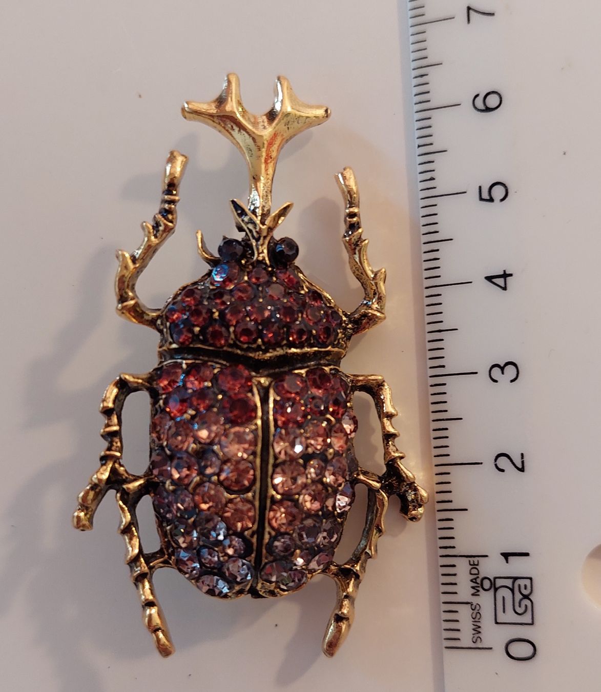 Broches & Aiguilles: Broschen Käfer Strass Steine Goldfarben – Neuf (Voir description) à Oberwil BL par Hunajakakku 7