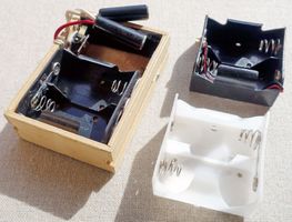 Batteriehalter für UM1, für 2 oder 3 Batterrien