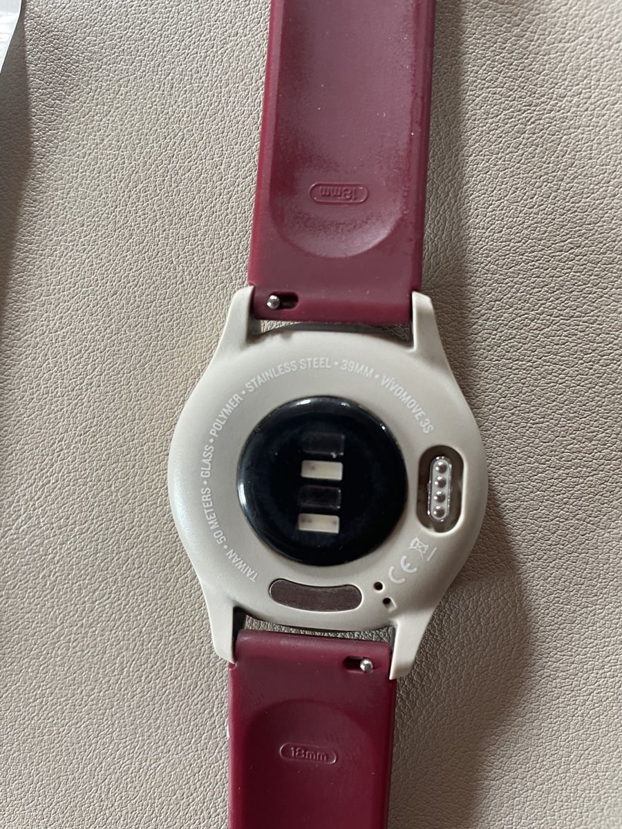 Garmin Smartwatch: Garmin Vivomove 3 – Usato da Winterthur venduto da sabinemarie 2