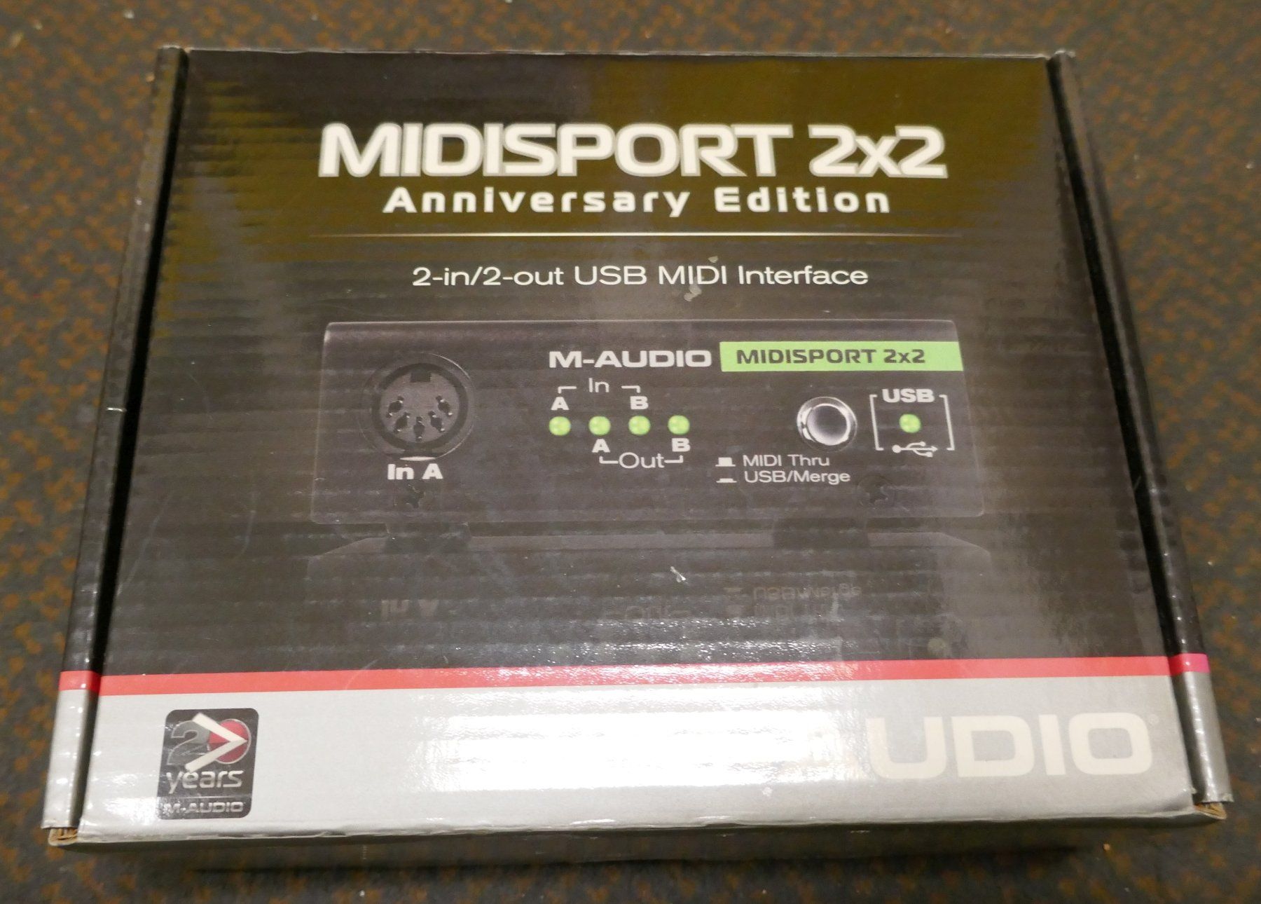 M-Audio Attrezzatura per studi di registrazione: M-Audio MidiSport 2x2 MIDI Interface USB – Nuovo e nell'imballaggio originale da Wenslingen venduto da FairlightCMI