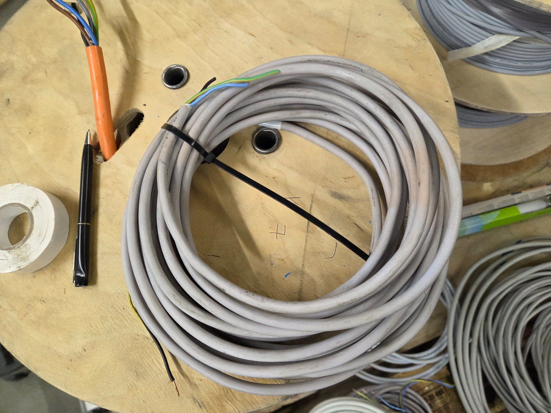 Cavi: Kabel TT 3G1.5 mm2 3x1.5  11m – Usato da Zürich venduto da eymen20 3