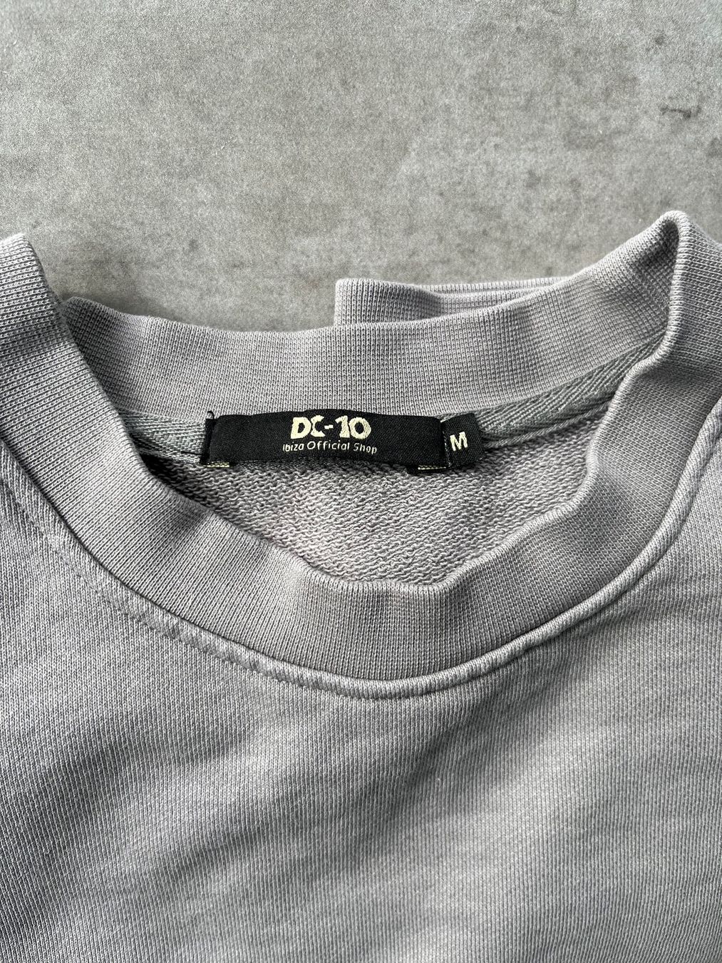 Maglioni & Felpe: DC-10 Ibiza Pullover M Oversized Neuwertiger Zustand – Nuovo (secondo la descrizione) da Arbon venduto da Lakatusch 7