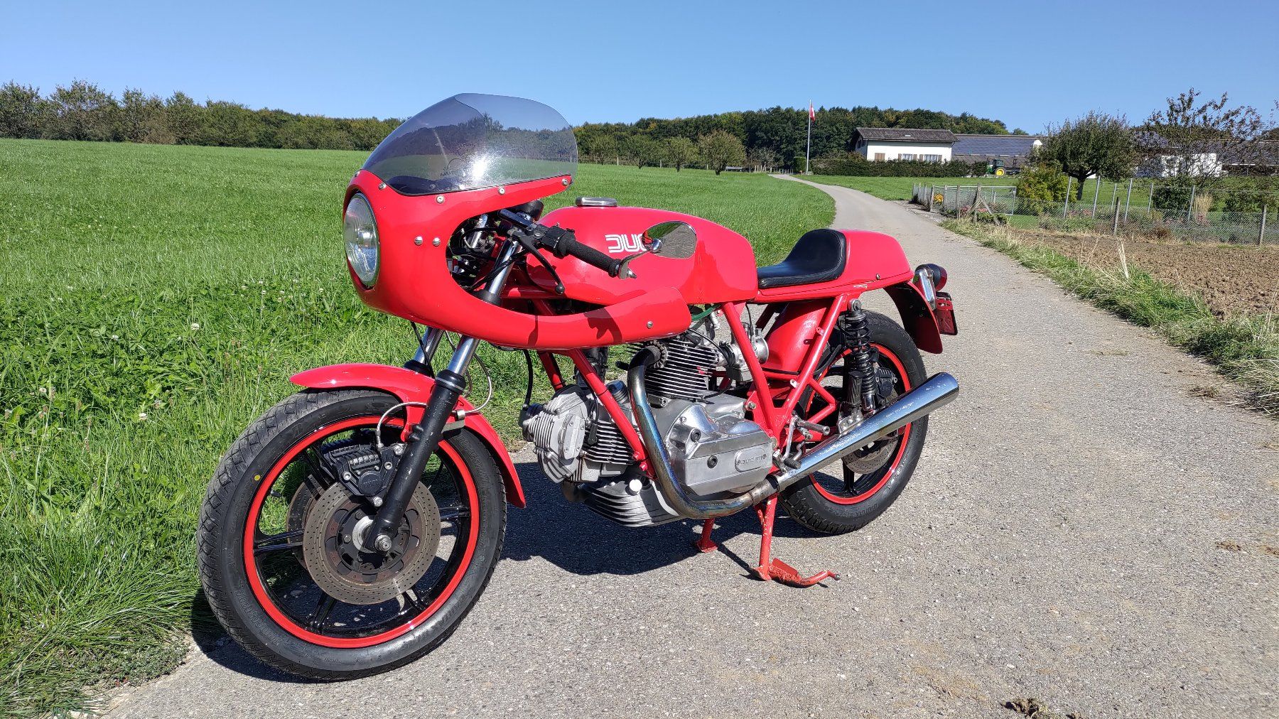 Ducati Strada: Ducati 900 SS – Usato da Basel venduto da langga9 2