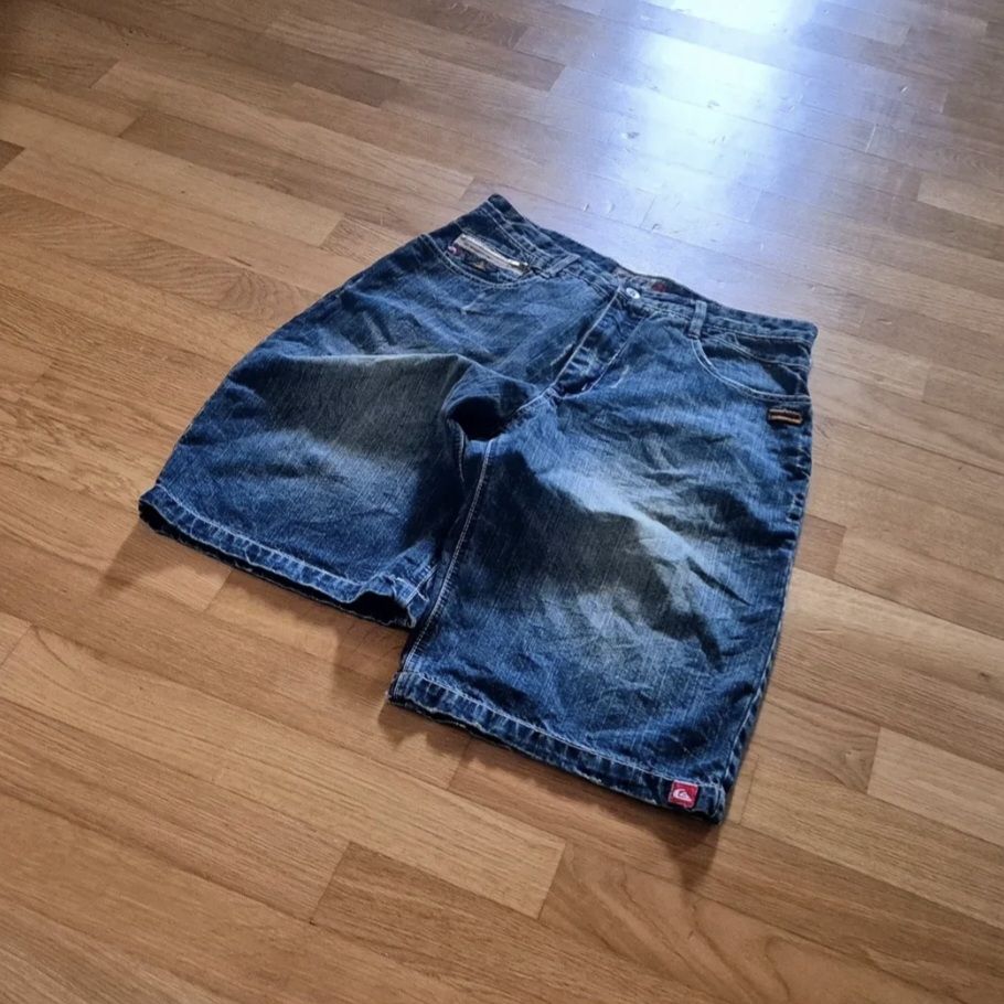 Pantalons: quicksilver baggy jorts – D'occasion à Sarnen par Fashionstuff 4