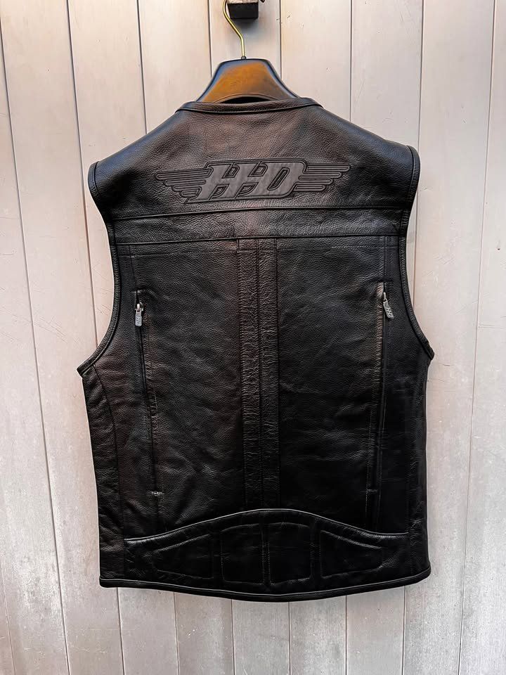 Harley-Davidson Gilets & Westen: Gilet Harley Davidson – Gebraucht aus Lugano von cjporko 1