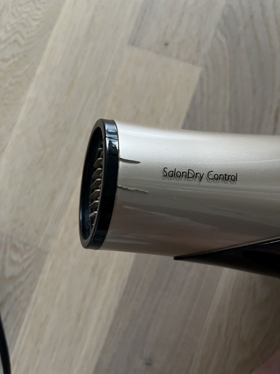 Philips Asciugacapelli: Philips hair dryer - EU plug – Usato da Zürich venduto da lea_6dzj 3