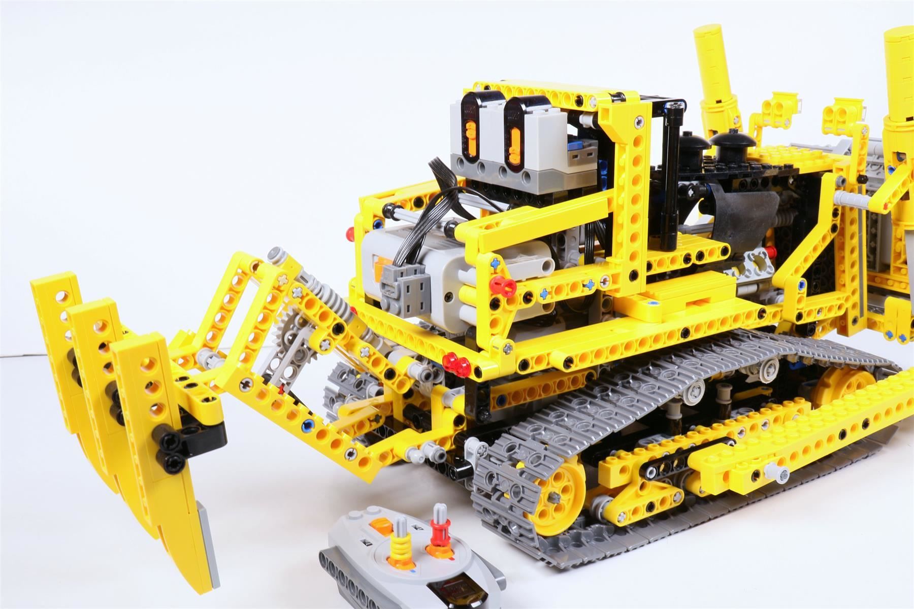 Lego Baukästen: 8275, Motorized Bulldozer, LEGO® Technic – Gebraucht aus Hettlingen von Scholi99 1