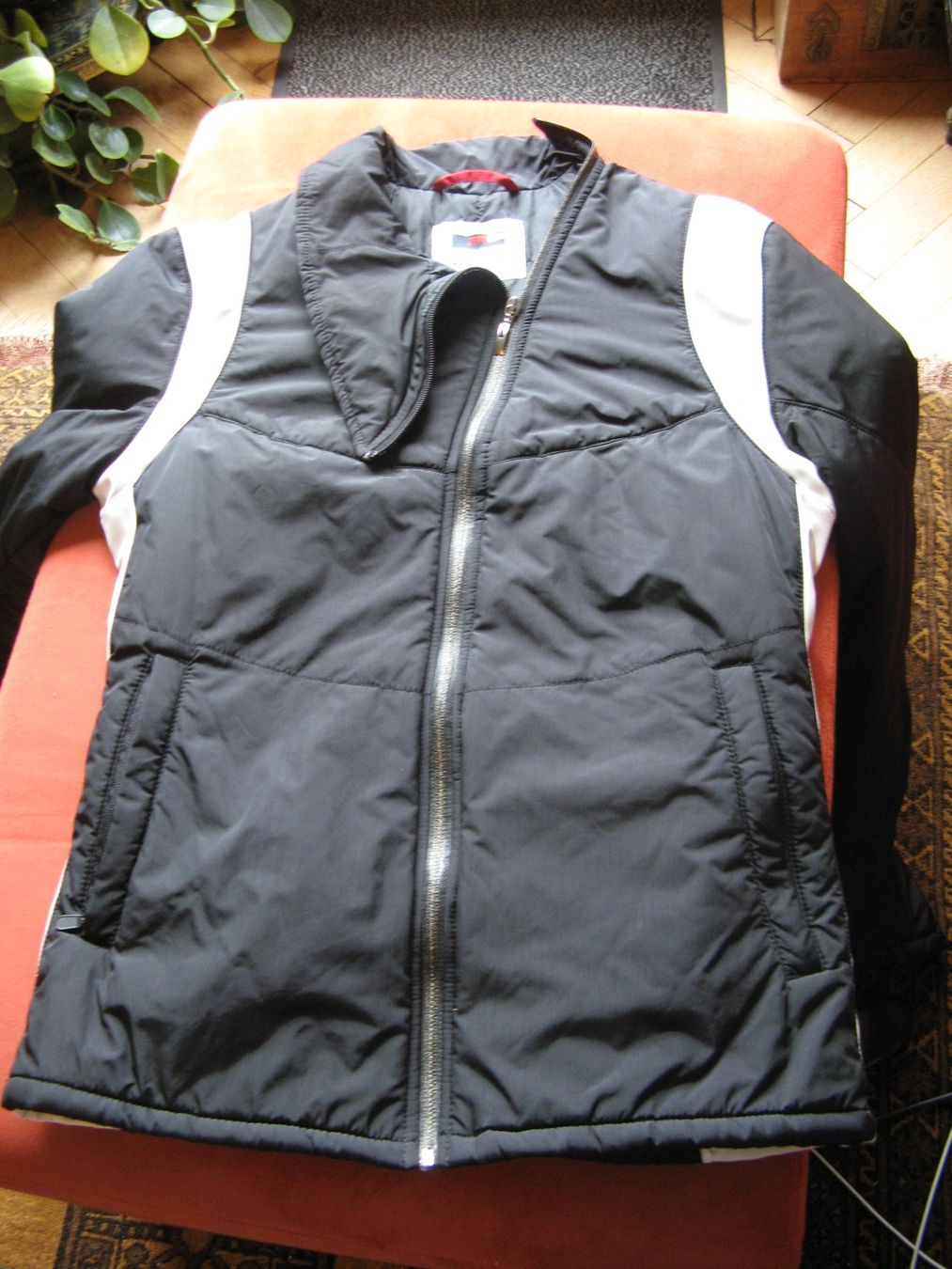 Vestes: Zero rh+ Winterjacke Gr. M – D'occasion à Zürich par apil 8