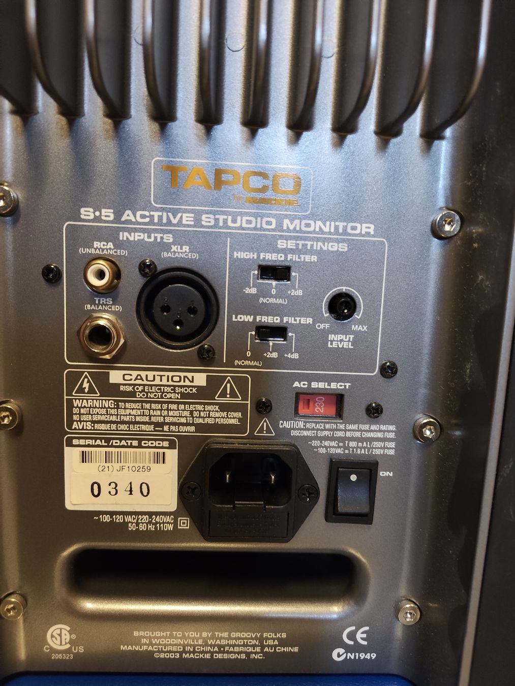 Mackie Casse acustiche: Paire enceintes, Tapco by Mackie, model S5. + flightcase. – Usato da Grandevent venduto da Skineur 3