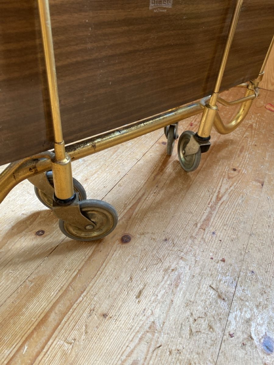 Carrelli di servizio: Vintage Servierwagen klappbar Messing Retro – Usato da Buchs SG venduto da rosadoro1973 4