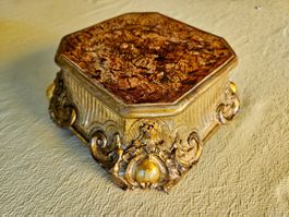Barock-Sockel, vergoldet, ca.250Jahre alt