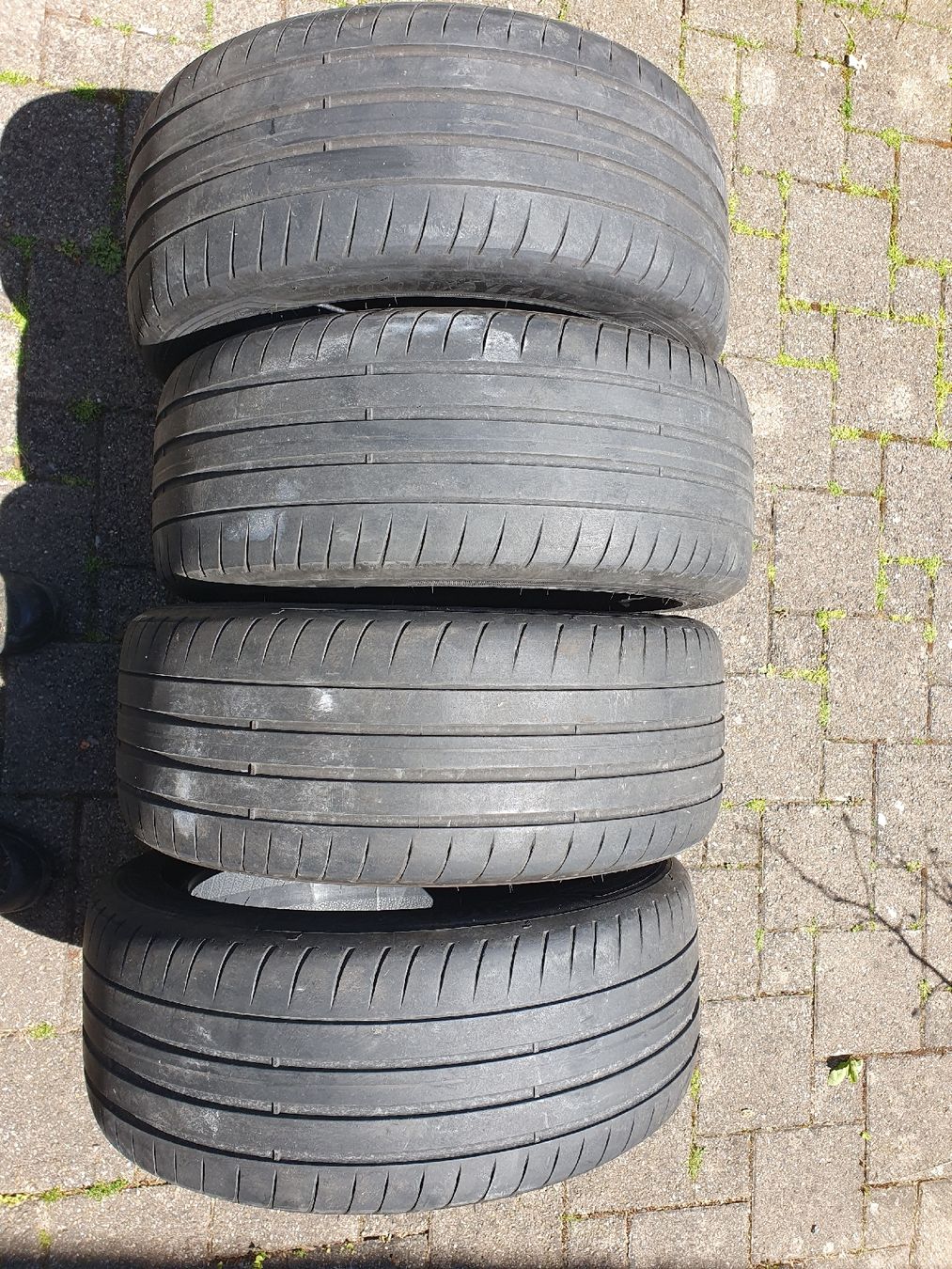 Pneumatici & Ruote complete: Sommerreifen 225/45/17 – Usato da Ebmatingen venduto da walter46