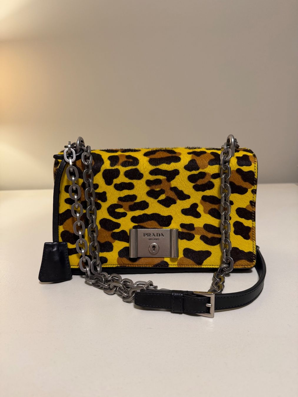 Prada Borse da donna: Prada Cavallino Leopard Print Bag – Usato da Birr venduto da WalkyriaM 1