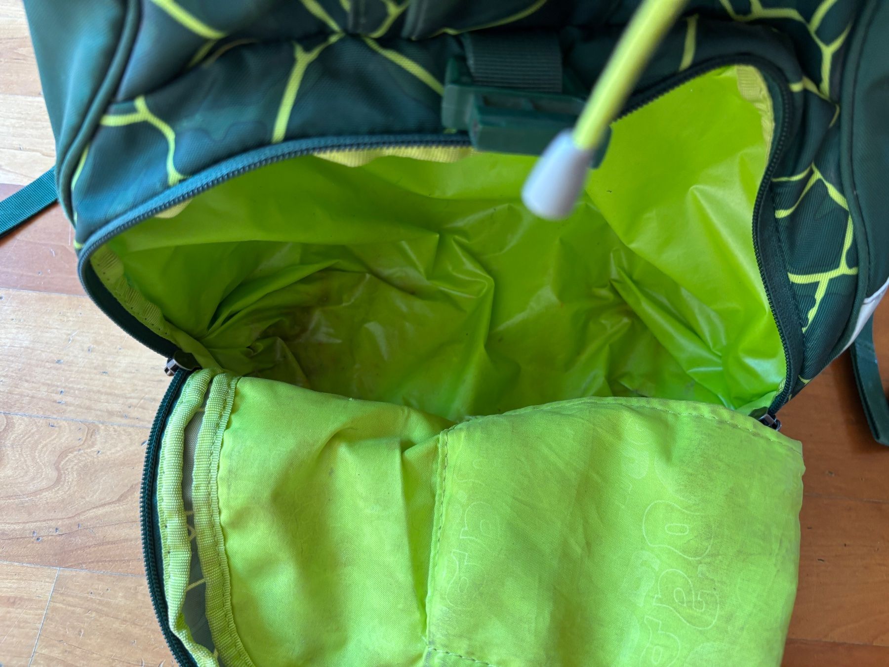Ergobag Borse & Zaini: ergobag Kinderschulrucksack grün – Usato da THERWIL venduto da Fcbbasel 5