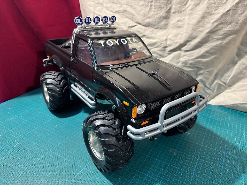 Tamiya RC Modellbau: TAMIYA Mountaineer - Nr. 58111 – Gebraucht aus Grüt (Gossau ZH) von smer01