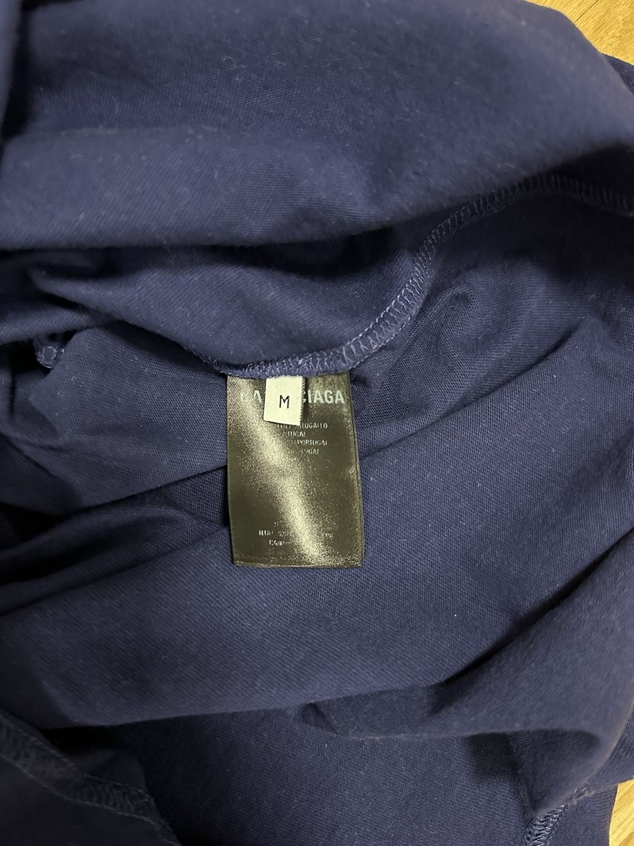 Balenciaga T-Shirts: BALENCIAGA T-Shirt – Gebraucht aus Langenthal von iamzeko 4