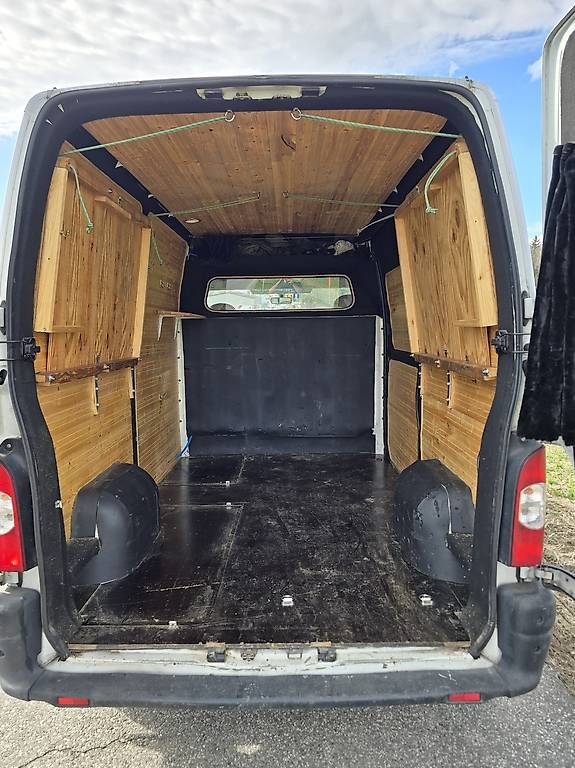 Veicoli da campeggio: Renault master t33 dci100 aménagé – Usato da Lausanne venduto da mer_2llf 2