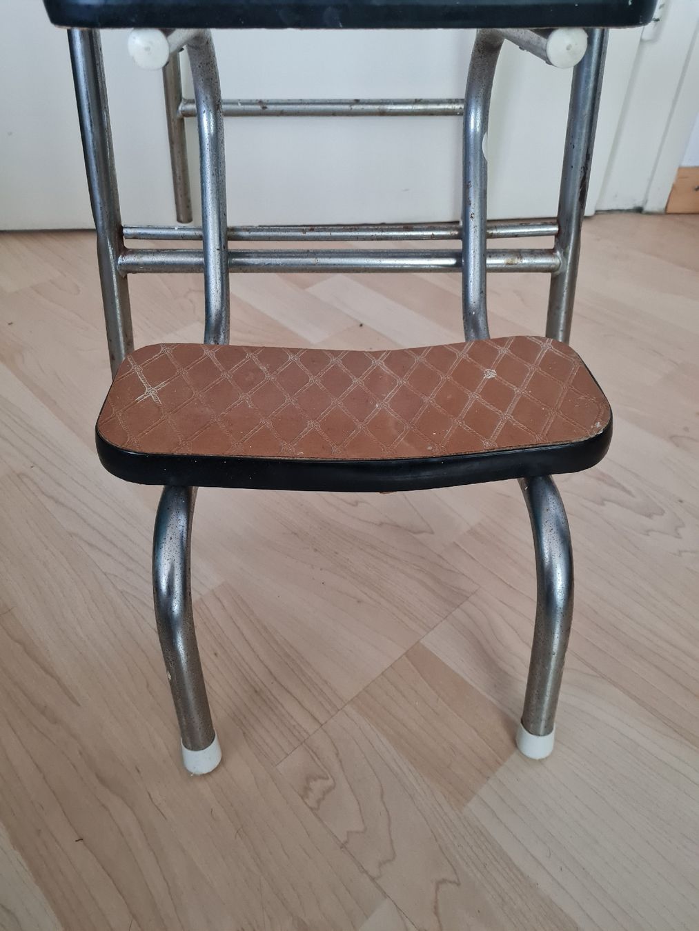 Hocker: Tritthocker 2-stufig – Gebraucht aus St. Gallen von zim_58gw 3