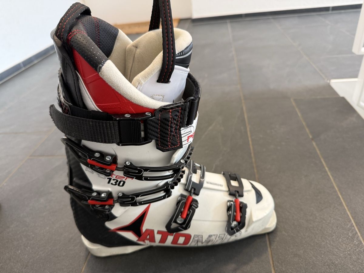 Atomic Scarpe da uomo: Atomic Herren Skischuhe – Usato da Oberwil-Lieli venduto da nils7919
