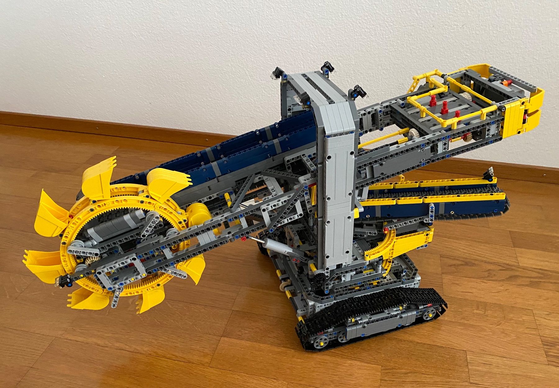 Lego Jouets: LEGO Technic 42055 Schaufelradbagger Excavator kpl. – D'occasion à Arlesheim par srulee 5