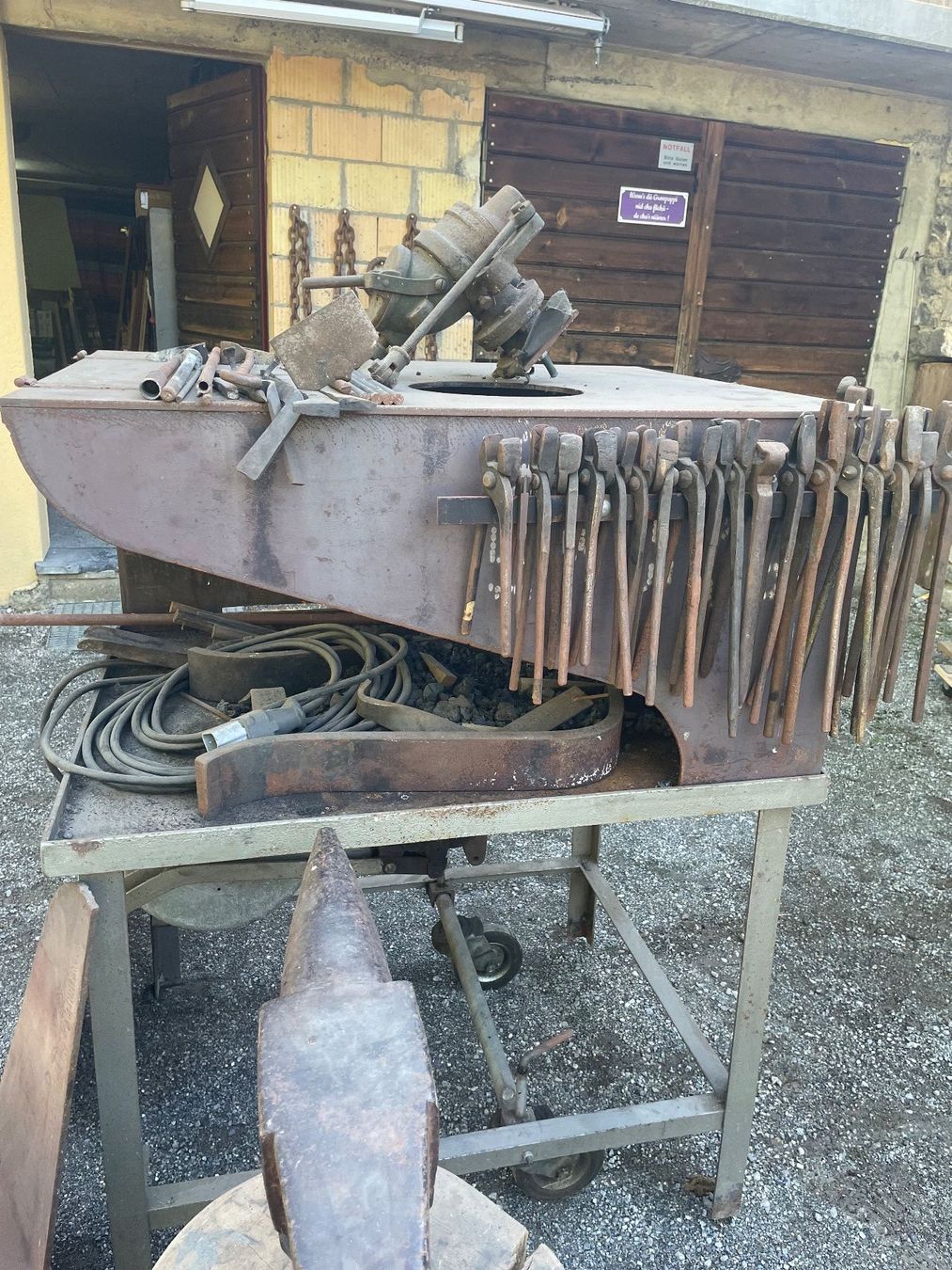 Tous les outils: Schmiede Esse – D'occasion à Stans par Tobistans 6