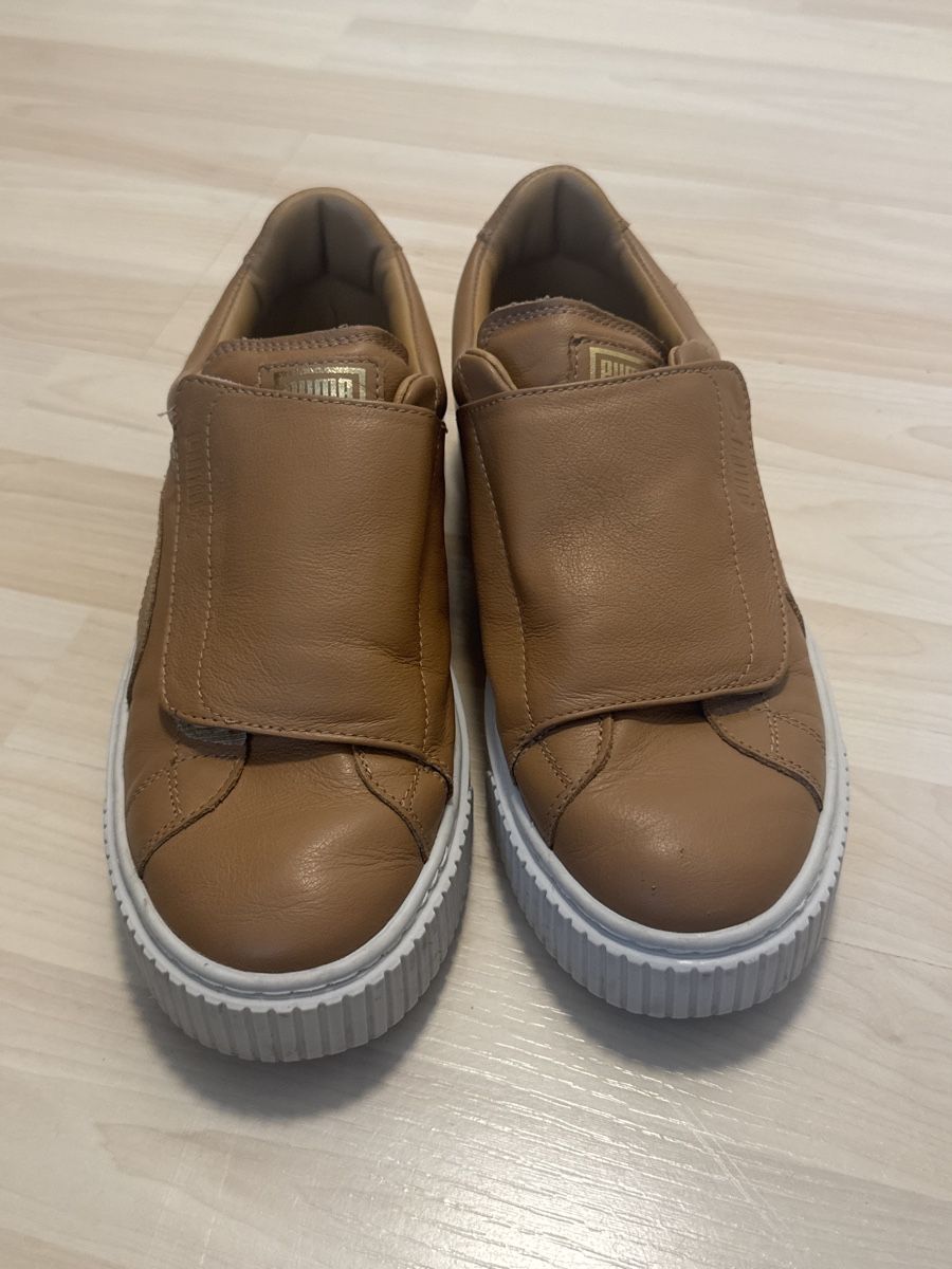 Puma Scarpe da donna: Gr.39 Bequeme PUMA Lederschuhe / Sneaker – Usato da Grenchen venduto da Lucy68 1