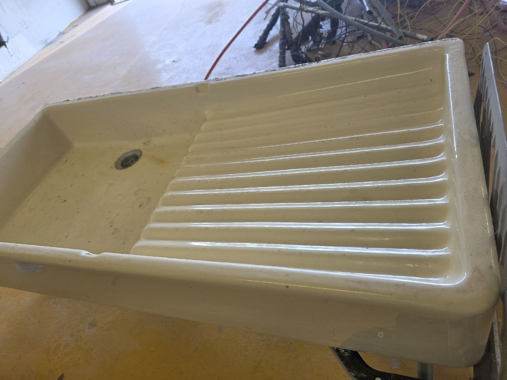 Laufen Spülbecken & Waschbecken: Waschtisch Marke Laufen - nostalgischer Klassiker – Gebraucht aus Hausen am Albis von Speedy1968 2