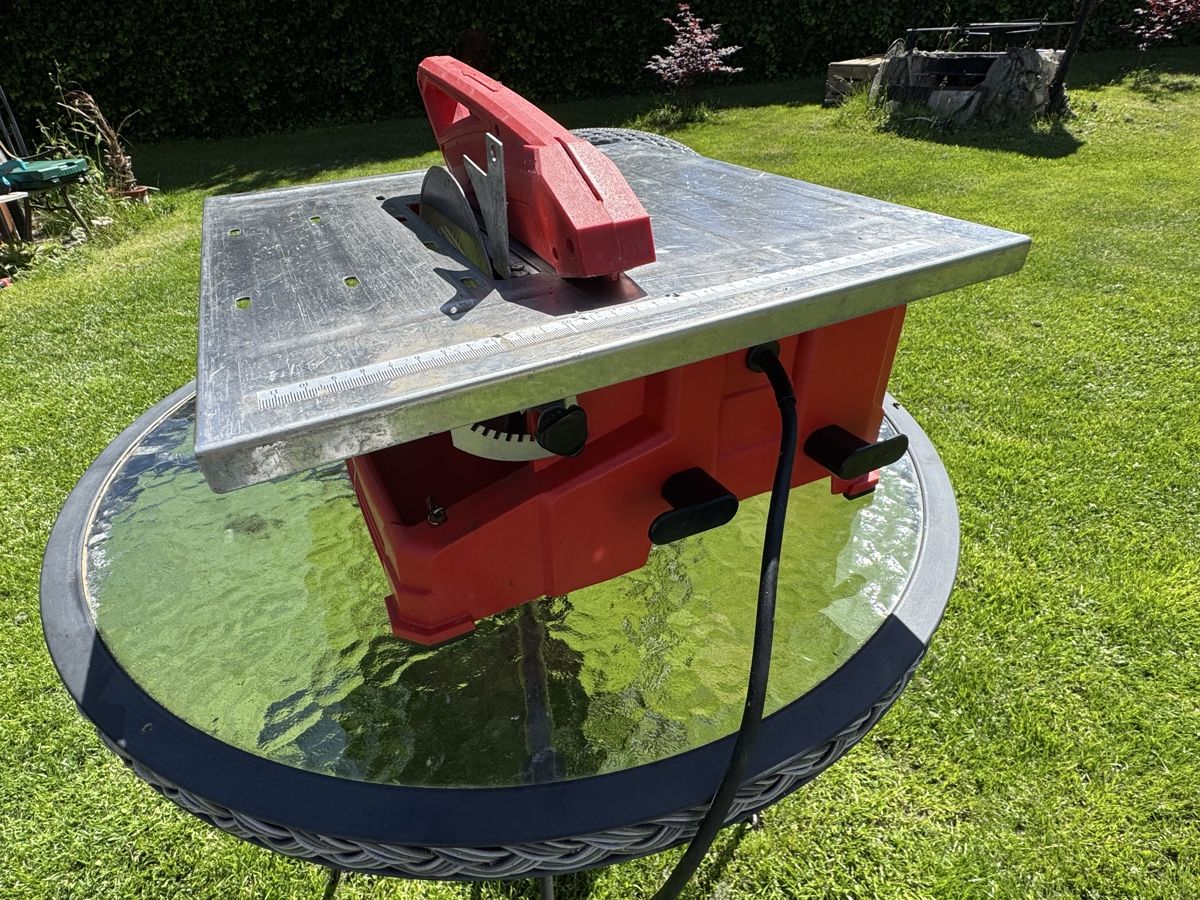 Einhell Tutte le macchine: Einhell TC-TC 800 – Usato da Büsserach venduto da Brranko 1