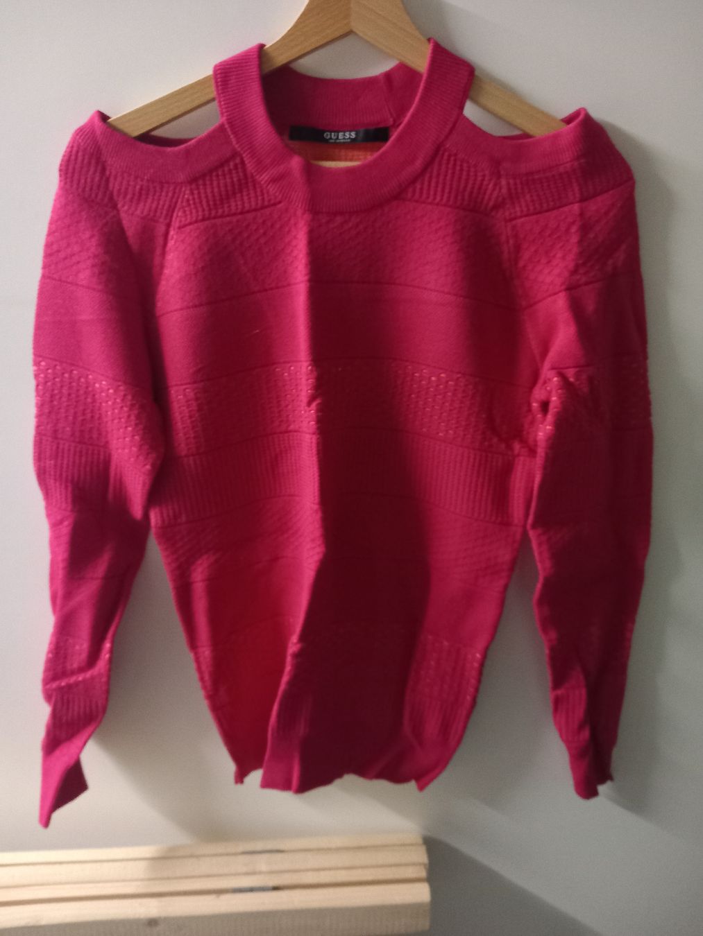 Guess Maglioni & Felpe: Pullover – Usato da Buchs AG venduto da tac_zz5h
