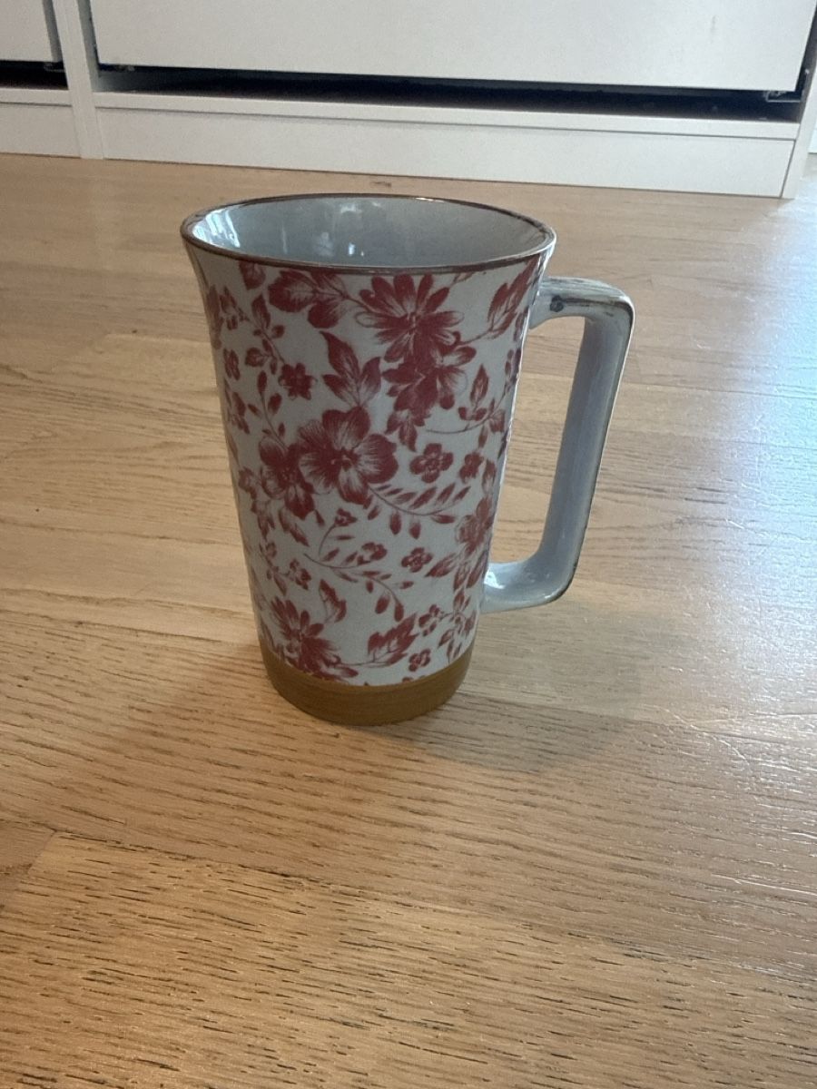 Tazze: Kaffee Becher mit Blumenmuster, nicht gebraucht – Nuovo (secondo la descrizione) da Arbon venduto da llaauraa 1