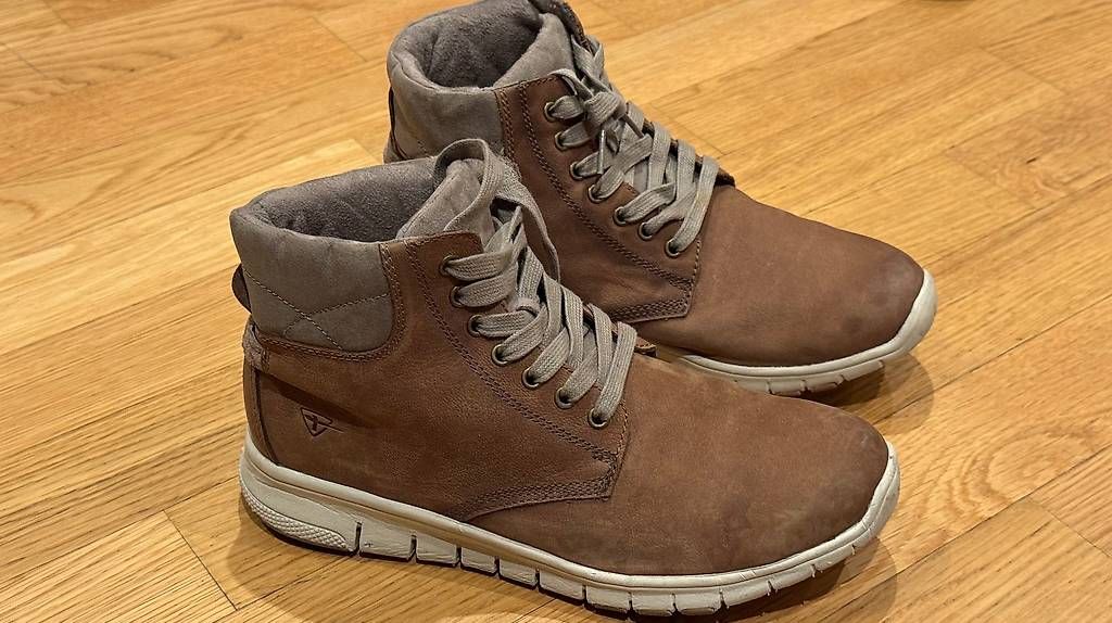Scarpe da donna: Tamaris Stiefel Grösse 40 – Usato da Matten b. Interl venduto da atc_p2hb