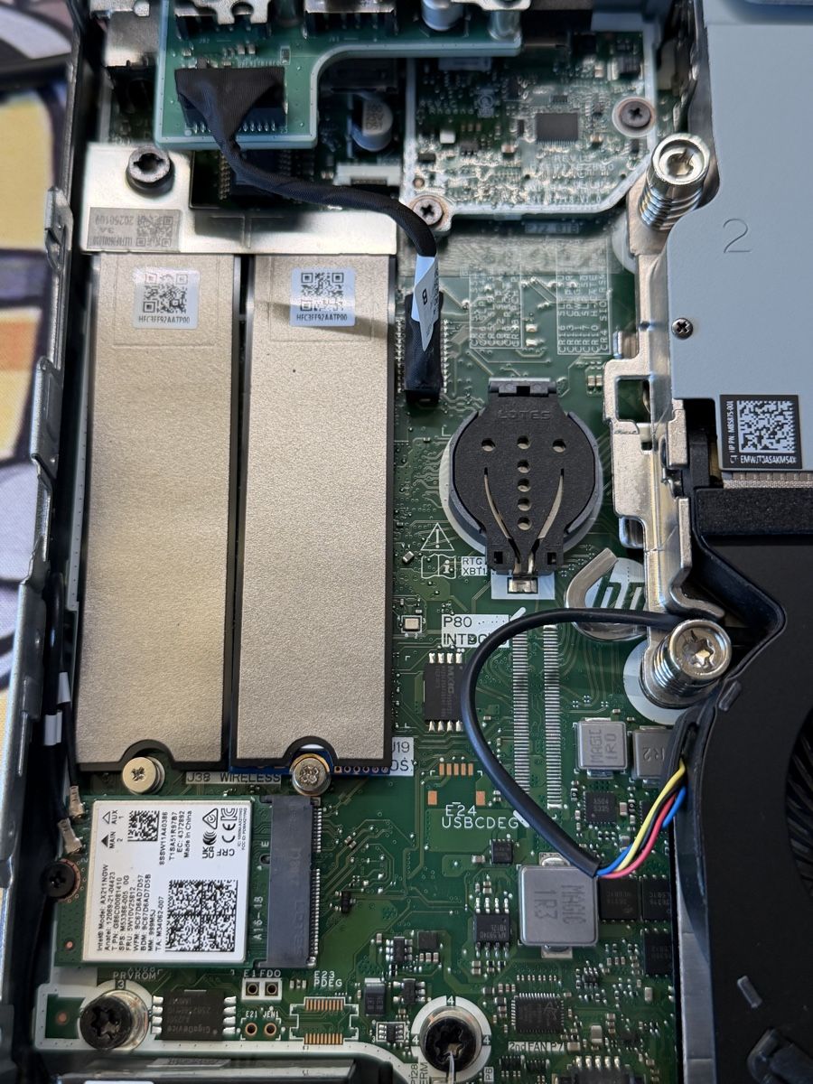 Hewlett Packard PC: HP Elite mini 800 G9, 32GB RAM – Nuovo (secondo la descrizione) da Schwerzenbach venduto da Amv_w2s 6