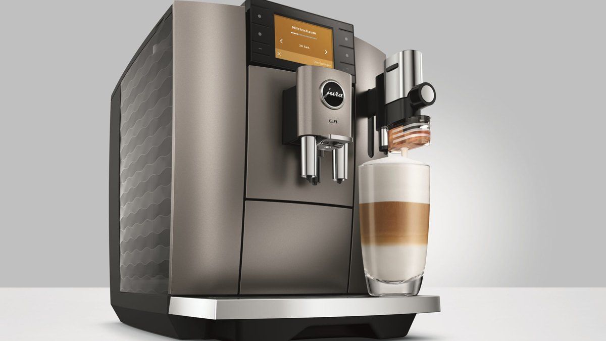 Jura Kaffeemaschinen & Espressomaschinen: Neue Jura E8 mit 2 Jahren Garantie – Neu und originalverpackt aus Hintermoos von Sasch4