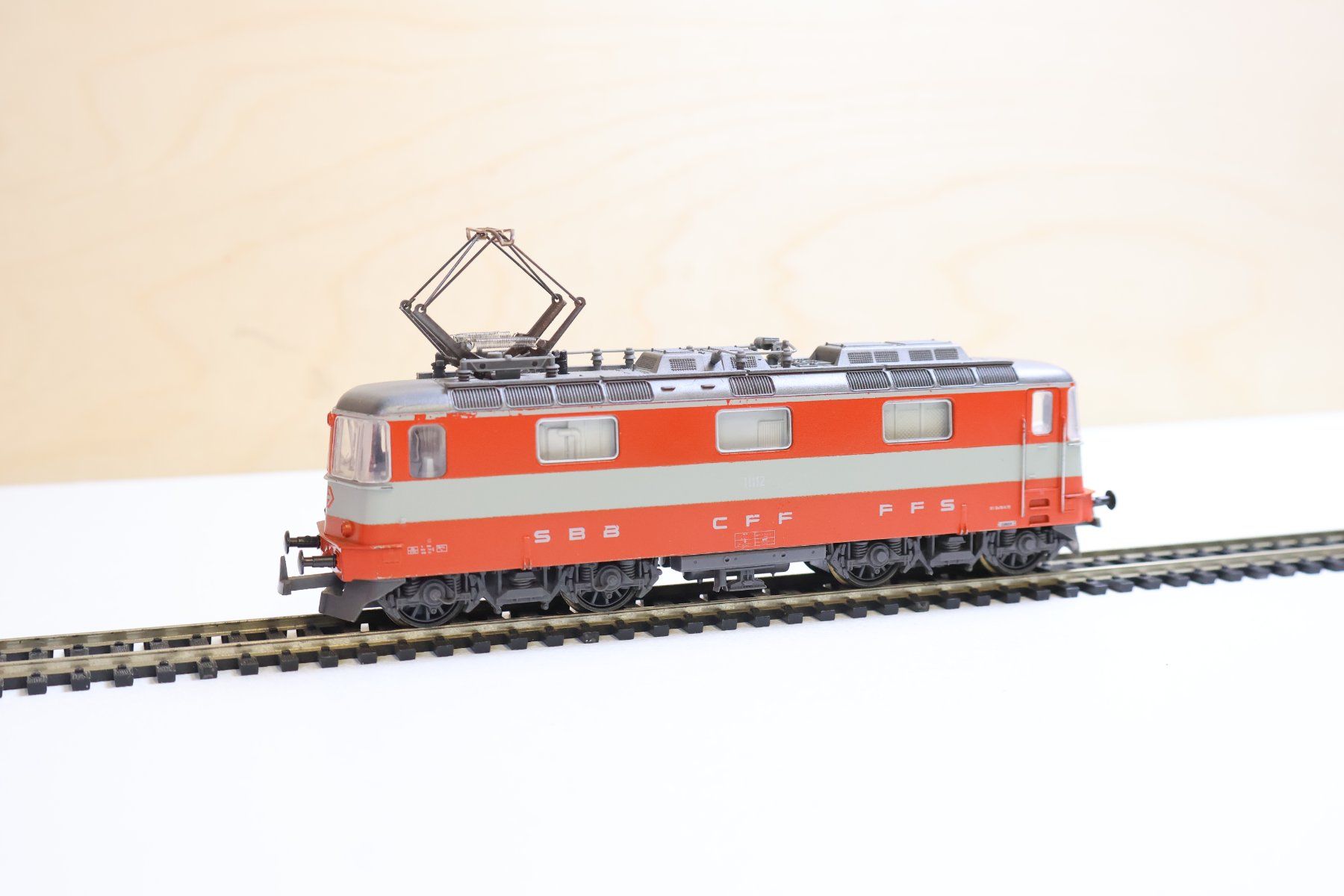 Lima Modellini di ferrovie: Lima SBB Re 4/4 E-Lok - Digital "Swiss-Express" - H0 DC – Usato da Winterthur venduto da Monstera 3