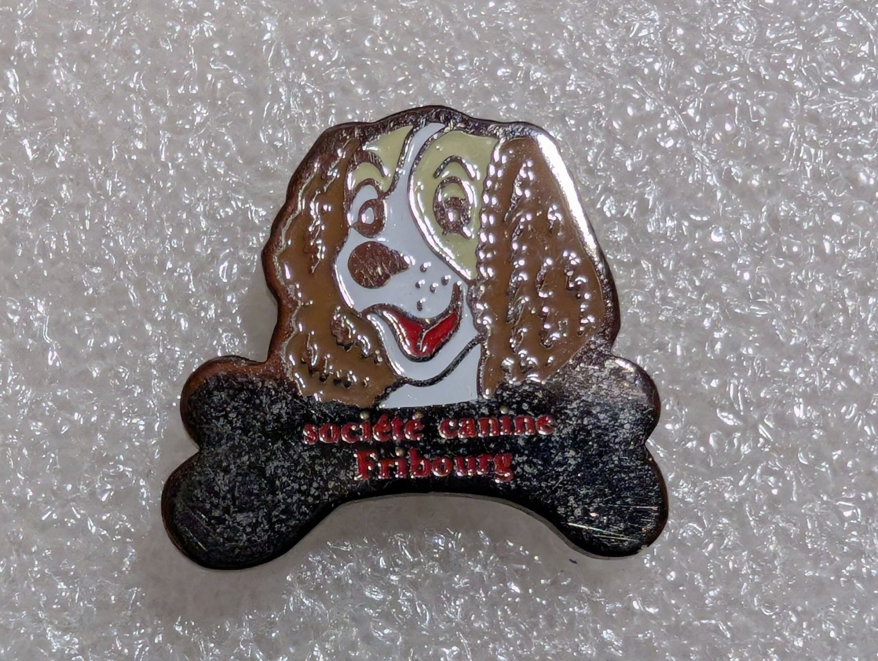 Placchette & Badge: Ansteckpin 244: – Usato da Oppligen venduto da Pin-Fall-Shop