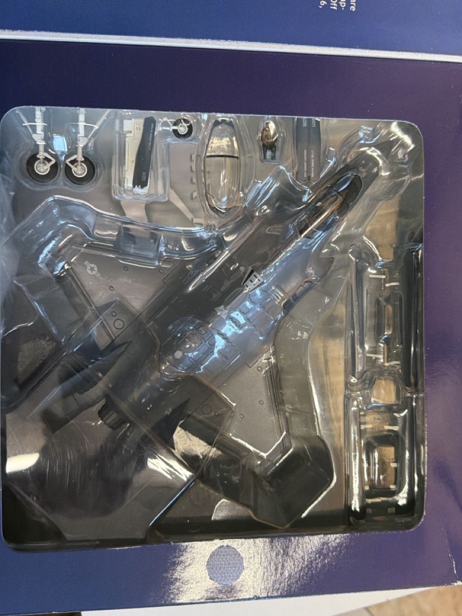 Kit di modellismo & Modellini statici: Modellflugzeug Hobby Master Lockheed F-35A 1:72 neu – Nuovo (secondo la descrizione) da Wauwil venduto da chiraluna 1