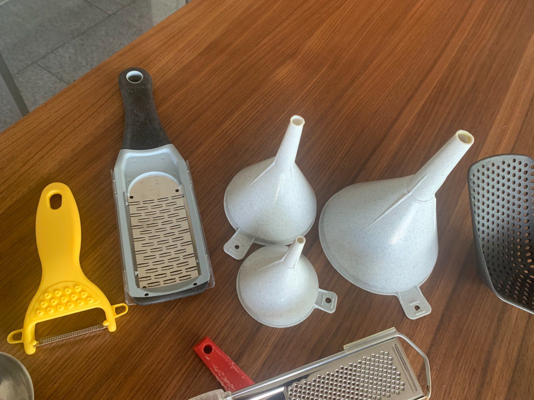 Elettrodomestici da cucina: Küchen Artikel, 13 Stück – Usato da Laax GR venduto da wil_66wq 5