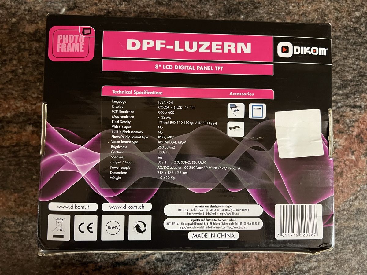 Cornici: DIKOM DPF-LUZERN 8" LCD Digitaler Bilderrahmen schwarz – Nuovo (secondo la descrizione) da Altstätten SG venduto da sheamus 1