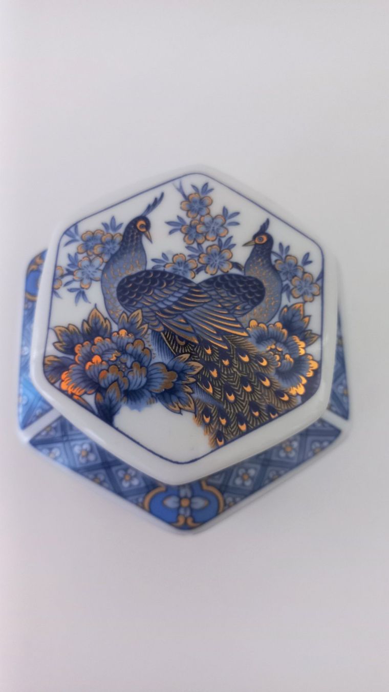Vasi & Recipienti: Sechseckige Vorratsdose mit Deckel, Japan – Usato da Bévilard venduto da Orscha 1