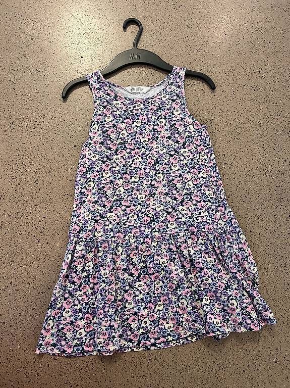 H&M Vestiti & Gonne: Sommerkleidli Gr.122/128 – Usato da Zürich venduto da chi_hm68 1