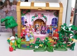 Playmobil Aufbewahrungsbox. Mit Königsfamilie, umfangreich.