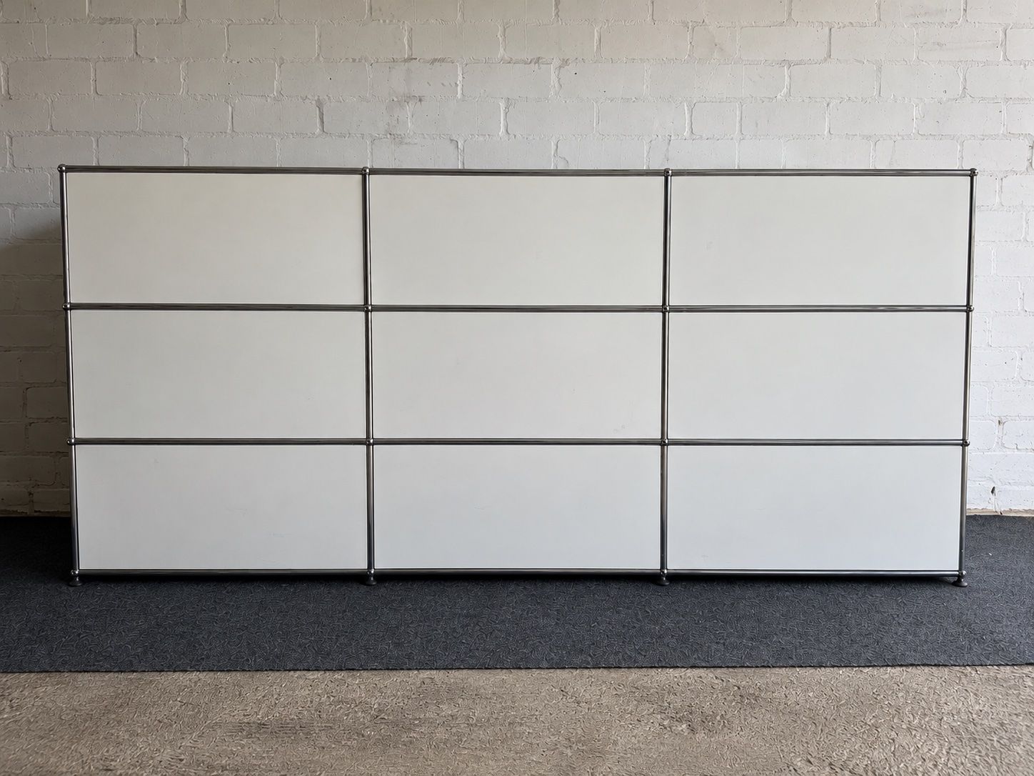 USM Scaffali: USM Haller Regal 3×3 – Usato da Liestal venduto da Design_Wardrobe 2