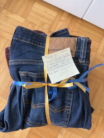 Herren Hose packt 