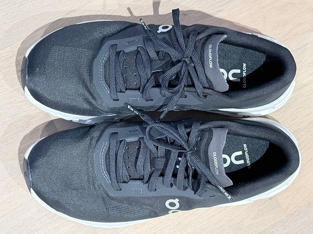 Scarpe da donna: ON Running Cloudflow 4 – Nuovo (secondo la descrizione) da Winkel venduto da danbischof