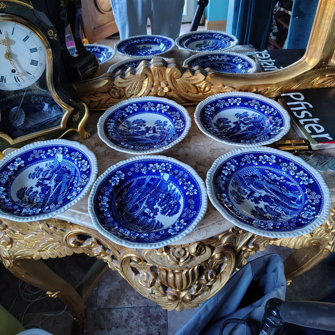 Spode Piatti: Spodes Tower Blue, X5 Suppenteller, Durchmesser 23.5cm – Usato da Dietikon venduto da aberdeen30