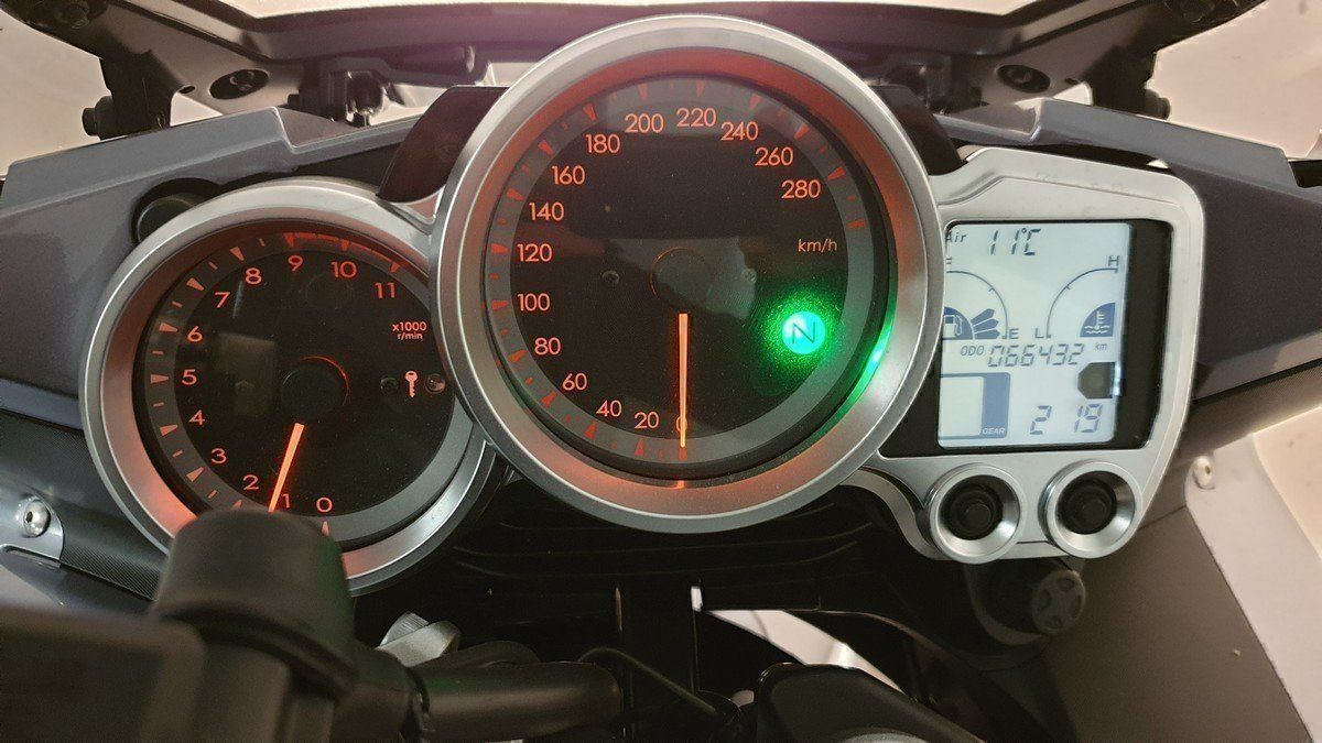 Yamaha Touring: Yamaha FJR 1300 – Usato da St-Aubin-Sauges venduto da Blacksky01 3
